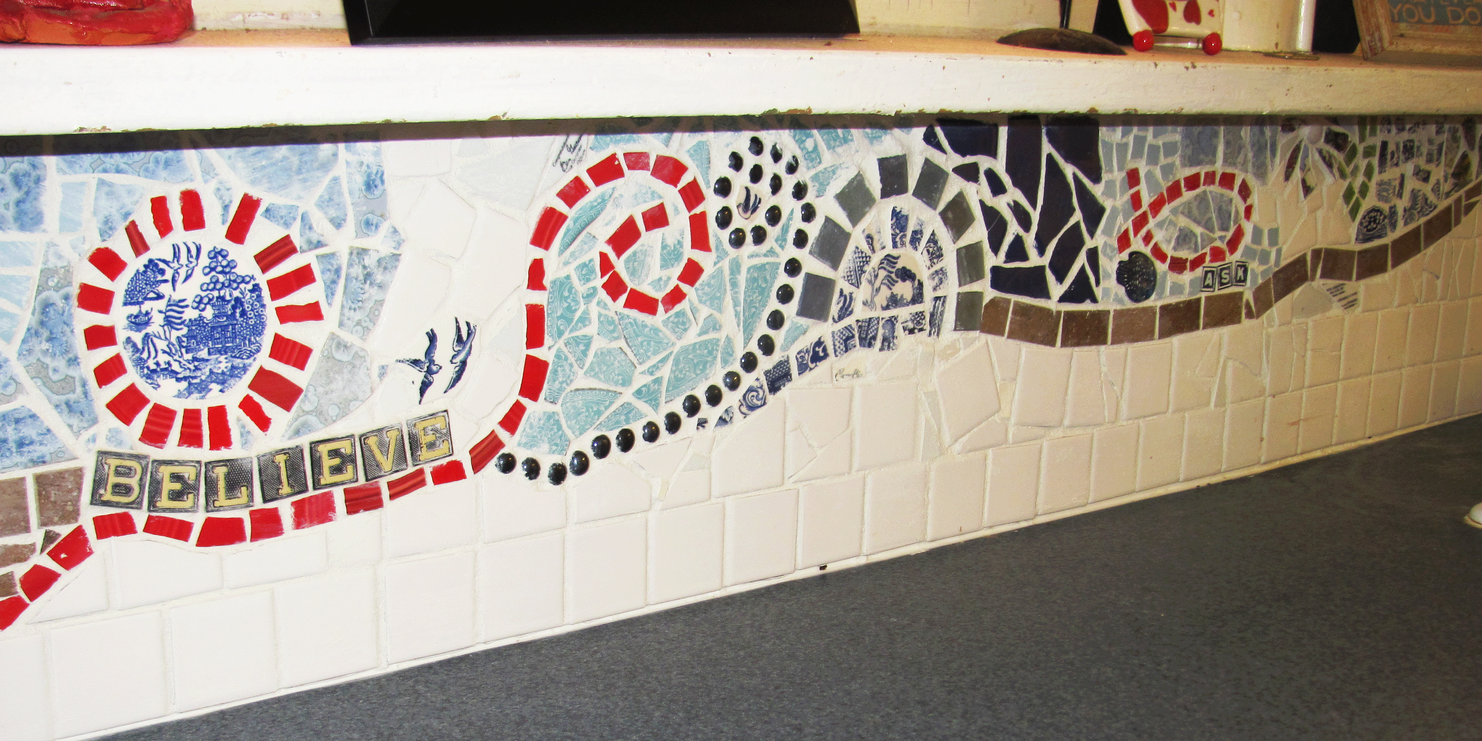 mosaic backsplash